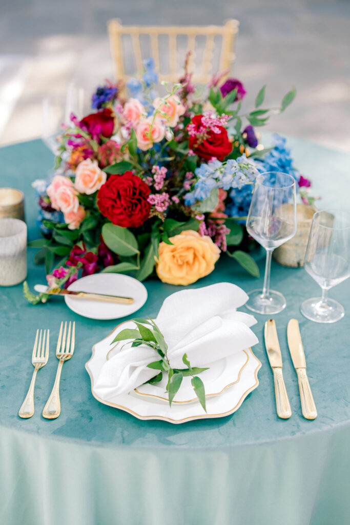 Table details and floral centerpiece