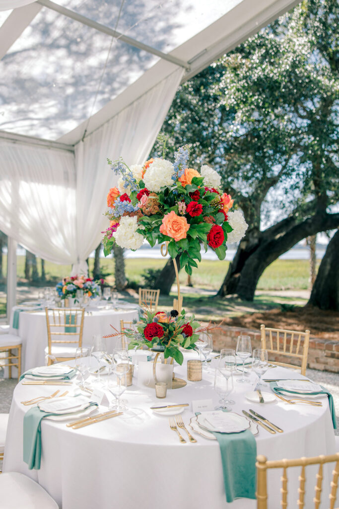 Table details and floral centerpiece